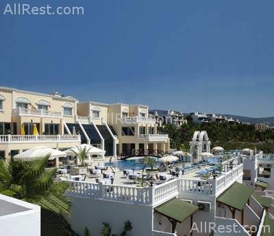 Grand Newport Hotel 